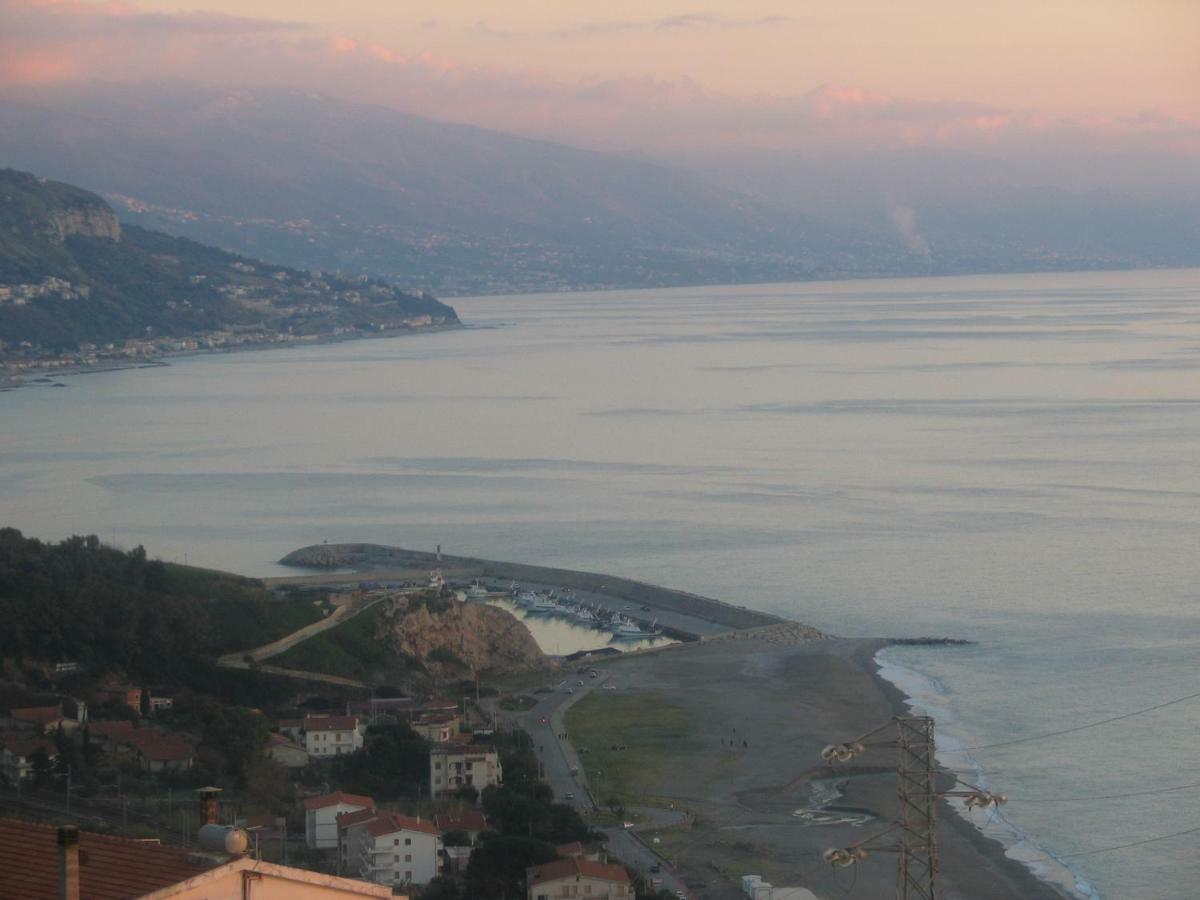 Azienda Agrituristica Le Terre Di San Leonardo Cetraro Εξωτερικό φωτογραφία